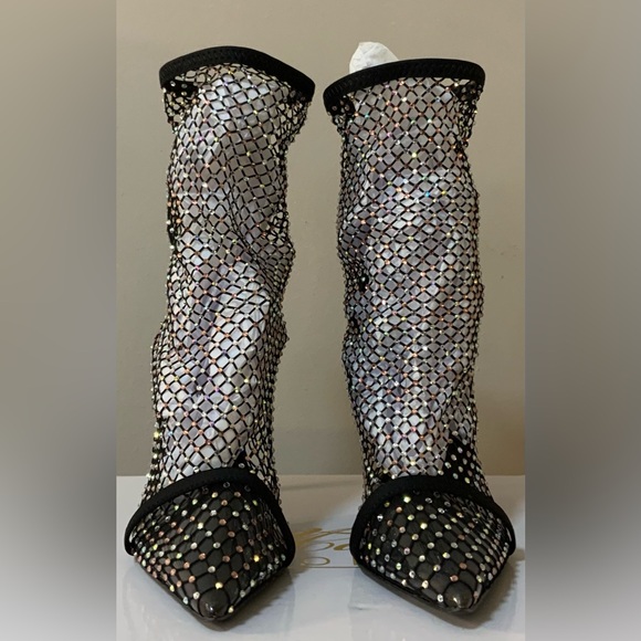 Cape Robbin Women’s Black Mesh Booties - Picture 11 of 11